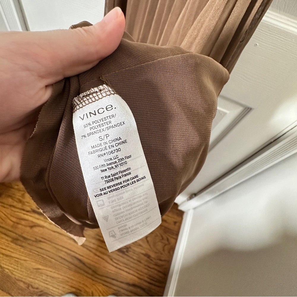 NWT Vince High Neck Pleated Dress - Picture 12 of 12